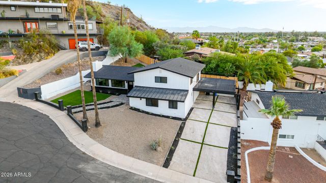 1315 E ECHO Lane, Phoenix, AZ 85020