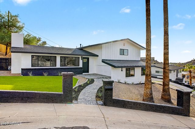 1315 E ECHO Lane, Phoenix, AZ 85020
