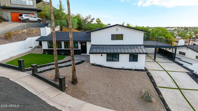 1315 E ECHO Lane, Phoenix, AZ 85020