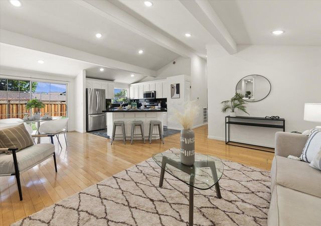 19349 Phil Lane, Cupertino, CA 95014