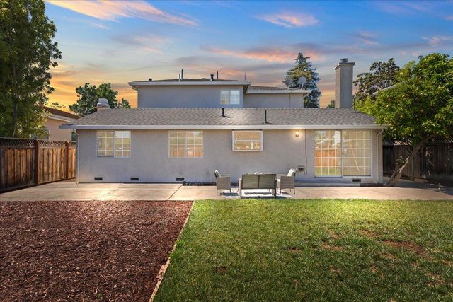 19349 Phil Lane, Cupertino, CA 95014