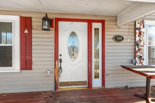 108 POND STREET, Amherst, WI 54406
