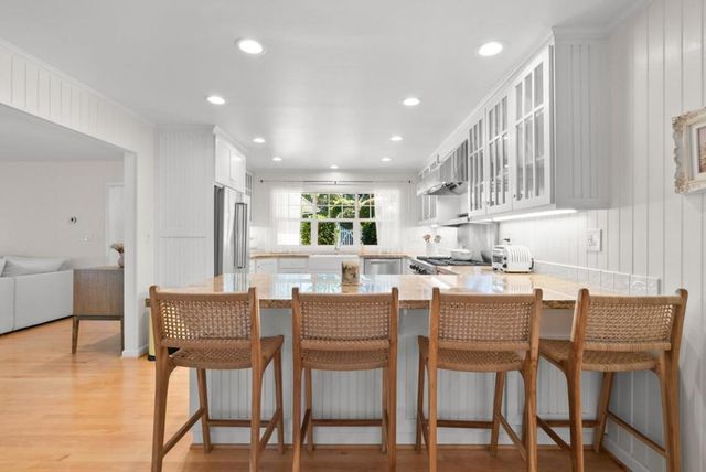 560 Hacienda Drive, Scotts Valley, CA 95066