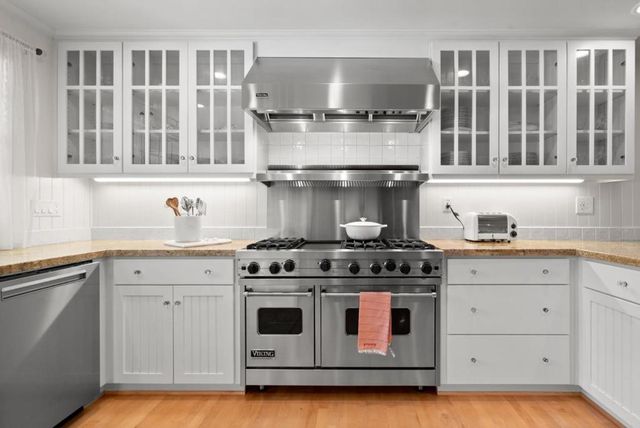 560 Hacienda Drive, Scotts Valley, CA 95066