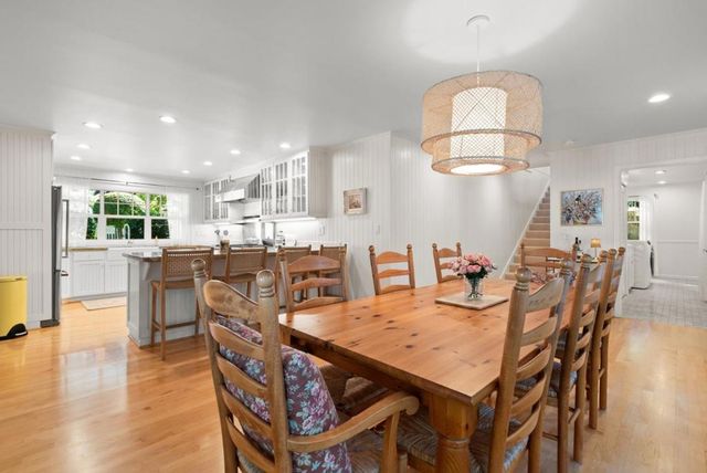 560 Hacienda Drive, Scotts Valley, CA 95066