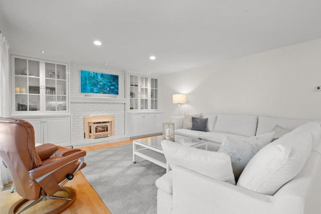 560 Hacienda Drive, Scotts Valley, CA 95066