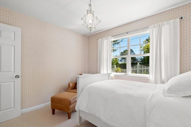 560 Hacienda Drive, Scotts Valley, CA 95066