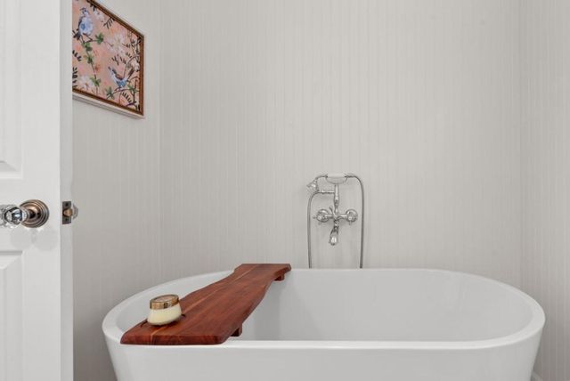 560 Hacienda Drive, Scotts Valley, CA 95066