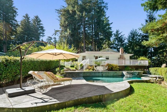 560 Hacienda Drive, Scotts Valley, CA 95066