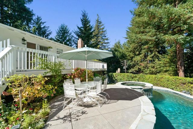 560 Hacienda Drive, Scotts Valley, CA 95066