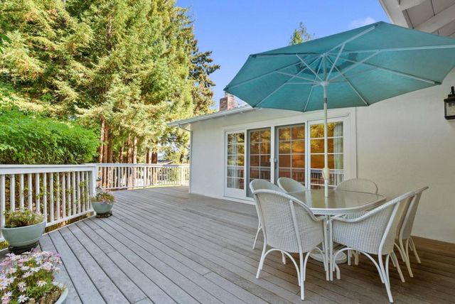 560 Hacienda Drive, Scotts Valley, CA 95066