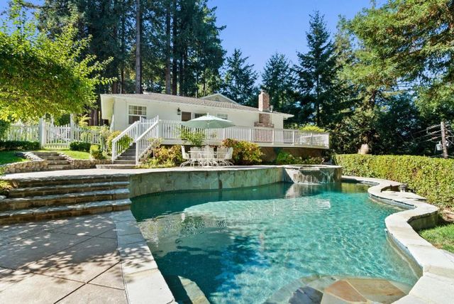 560 Hacienda Drive, Scotts Valley, CA 95066