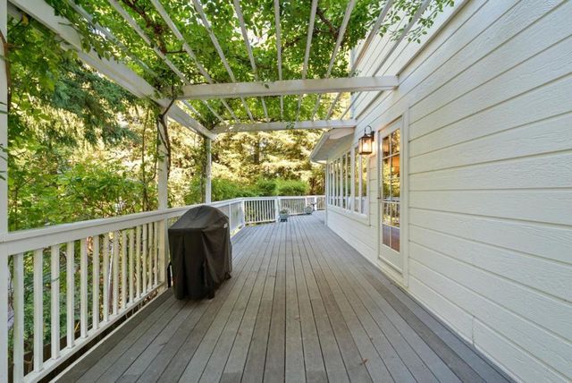 560 Hacienda Drive, Scotts Valley, CA 95066