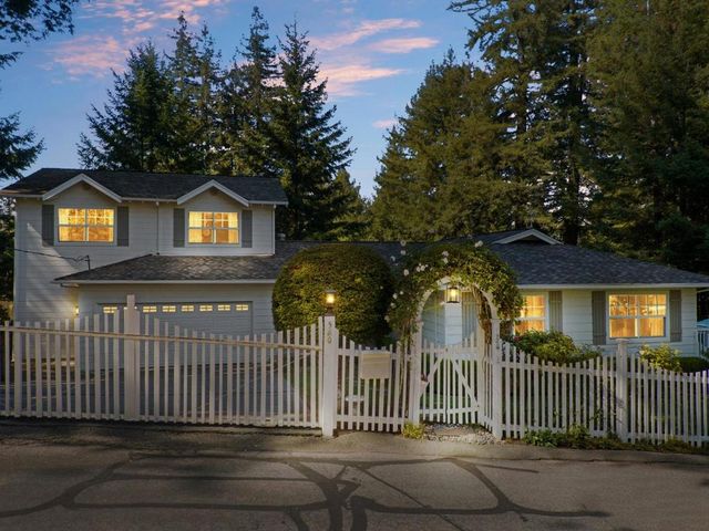 560 Hacienda Drive, Scotts Valley, CA 95066