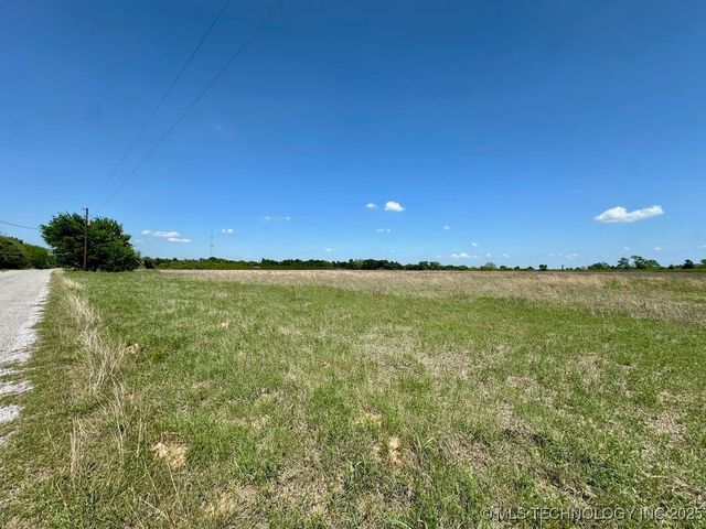 Clemmie Long Road, Kingston, OK 73439