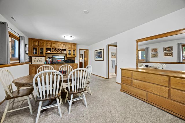 11825 44th Avenue N, Plymouth, MN 55442