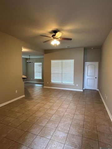 13947 Arbor Walk Dr, Denham Springs, LA 70726