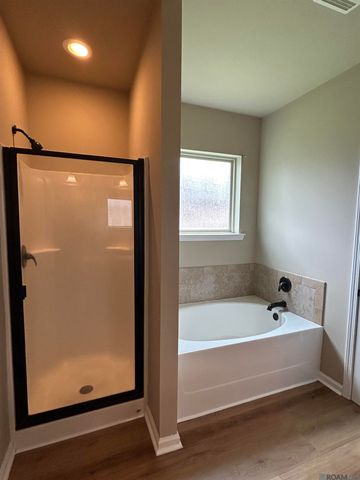 13947 Arbor Walk Dr, Denham Springs, LA 70726