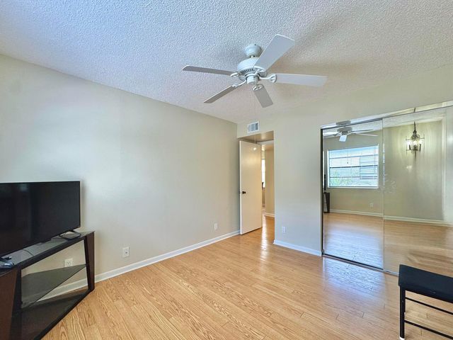 565 Piedmont L, Delray Beach, FL 33484