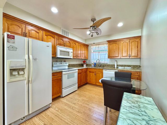 565 Piedmont L, Delray Beach, FL 33484