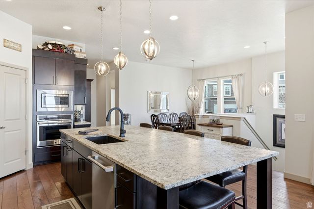 987 E DEER ARCH LN, Draper, UT 84020
