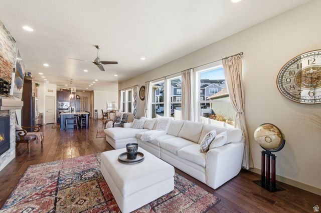987 E DEER ARCH LN, Draper, UT 84020