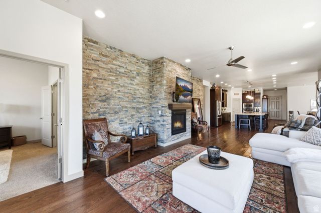 987 E DEER ARCH LN, Draper, UT 84020