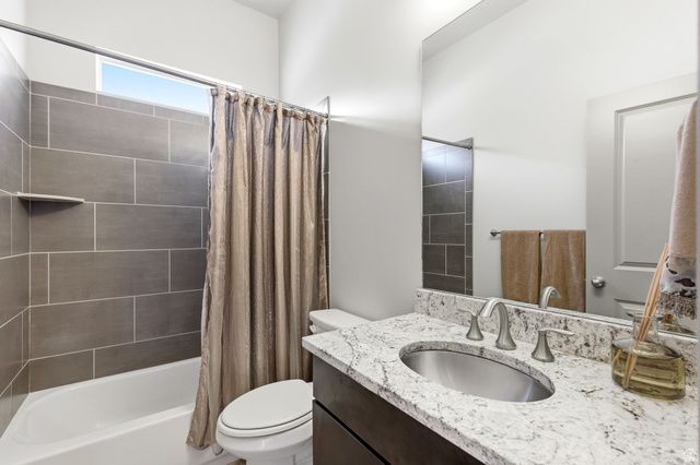 987 E DEER ARCH LN, Draper, UT 84020