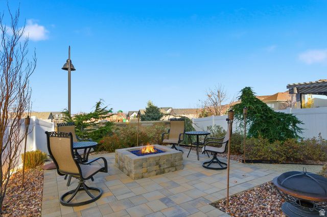 987 E DEER ARCH LN, Draper, UT 84020