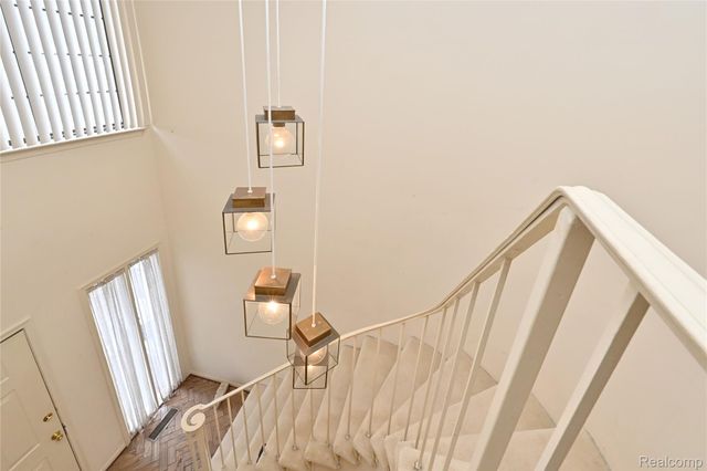 6011 Pebble Lane Court, West Bloomfield Charter Township, MI 48322