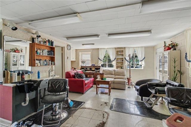 5109 NC Highway 89 E, Walnut Cove, NC 27052