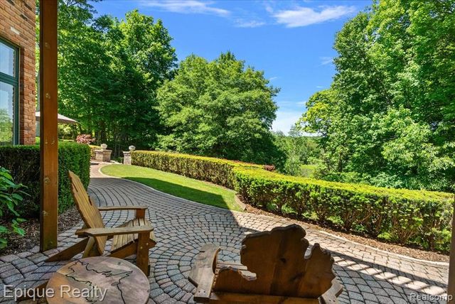 7662 Devins Ridge, Clarkston, MI 48348
