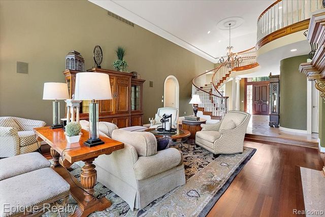 7662 Devins Ridge, Clarkston, MI 48348