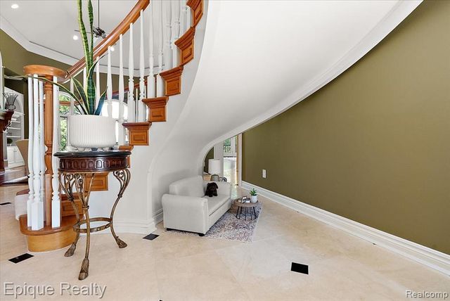 7662 Devins Ridge, Clarkston, MI 48348