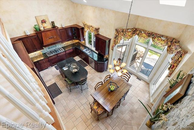 7662 Devins Ridge, Clarkston, MI 48348
