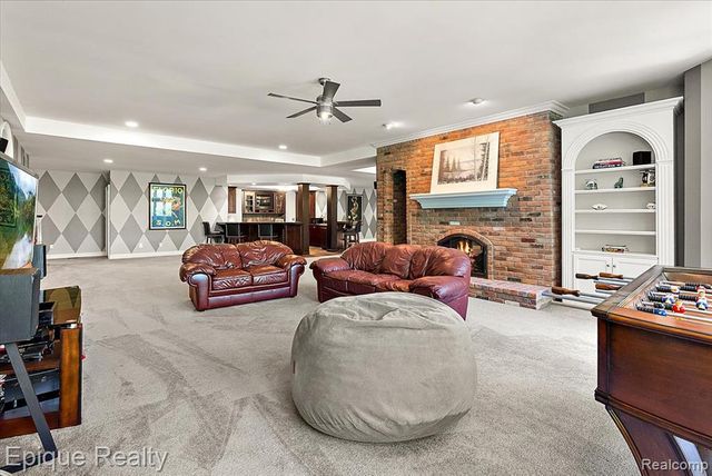 7662 Devins Ridge, Clarkston, MI 48348