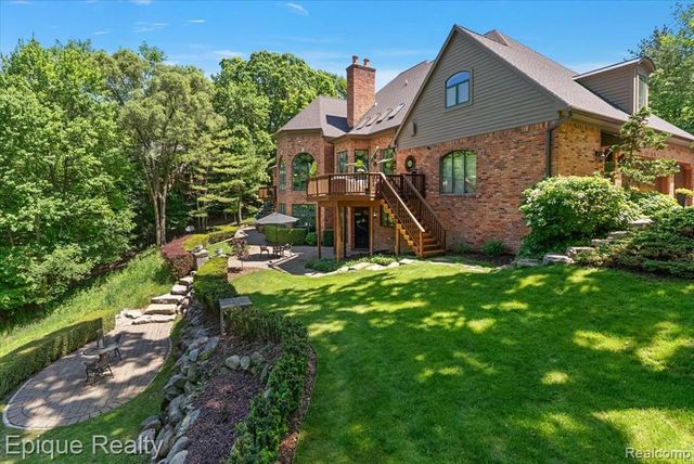 7662 Devins Ridge, Clarkston, MI 48348