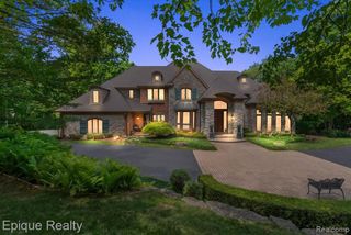 7662 Devins Ridge, Clarkston, MI 48348