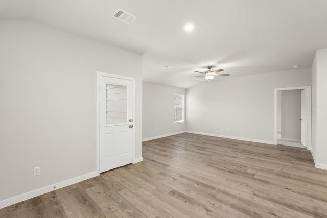 2512 Old Glory Lane, Bay City, TX 77414