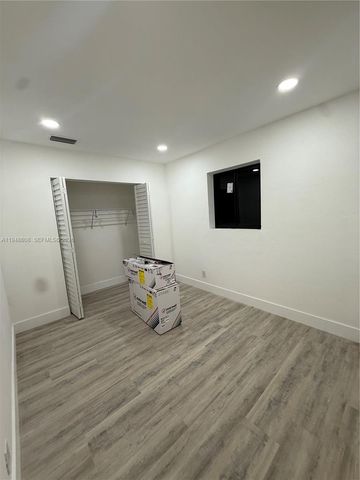 5413 SW 23rd St 3, West Park, FL 33023