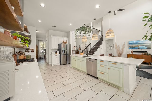 5802 Sweetwater Way, San Antonio, TX 78253