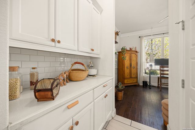 5802 Sweetwater Way, San Antonio, TX 78253