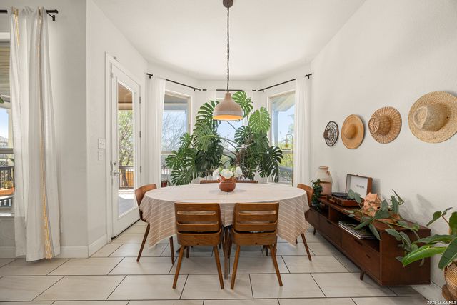 5802 Sweetwater Way, San Antonio, TX 78253