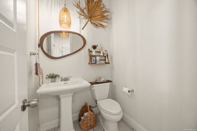 5802 Sweetwater Way, San Antonio, TX 78253