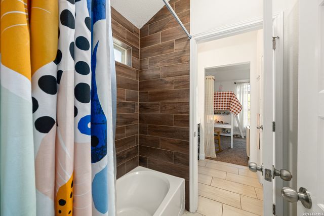 5802 Sweetwater Way, San Antonio, TX 78253