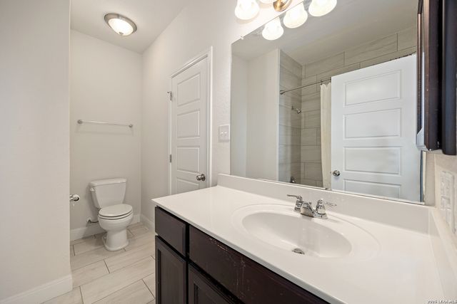 5802 Sweetwater Way, San Antonio, TX 78253