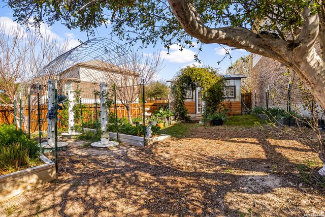 5802 Sweetwater Way, San Antonio, TX 78253