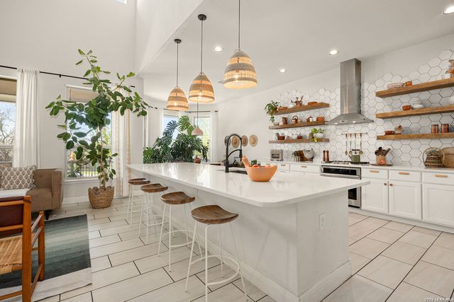 5802 Sweetwater Way, San Antonio, TX 78253