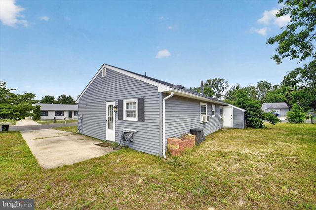 601 ARLENE DR, Browns Mills, NJ 08015