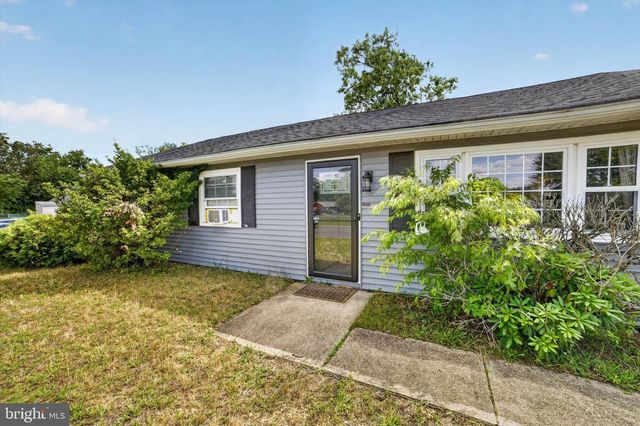 601 ARLENE DR, Browns Mills, NJ 08015